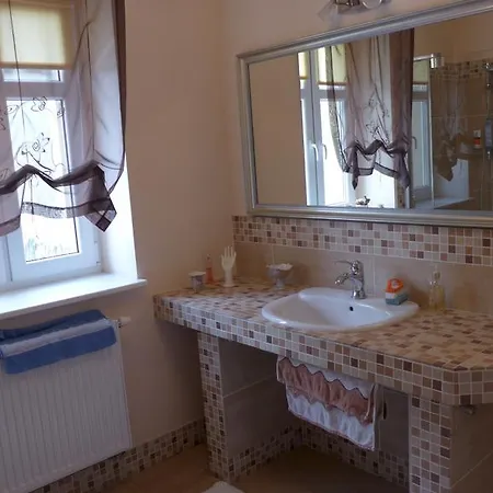 Brama Sudecka Oda ve Kahvaltı Lubawka